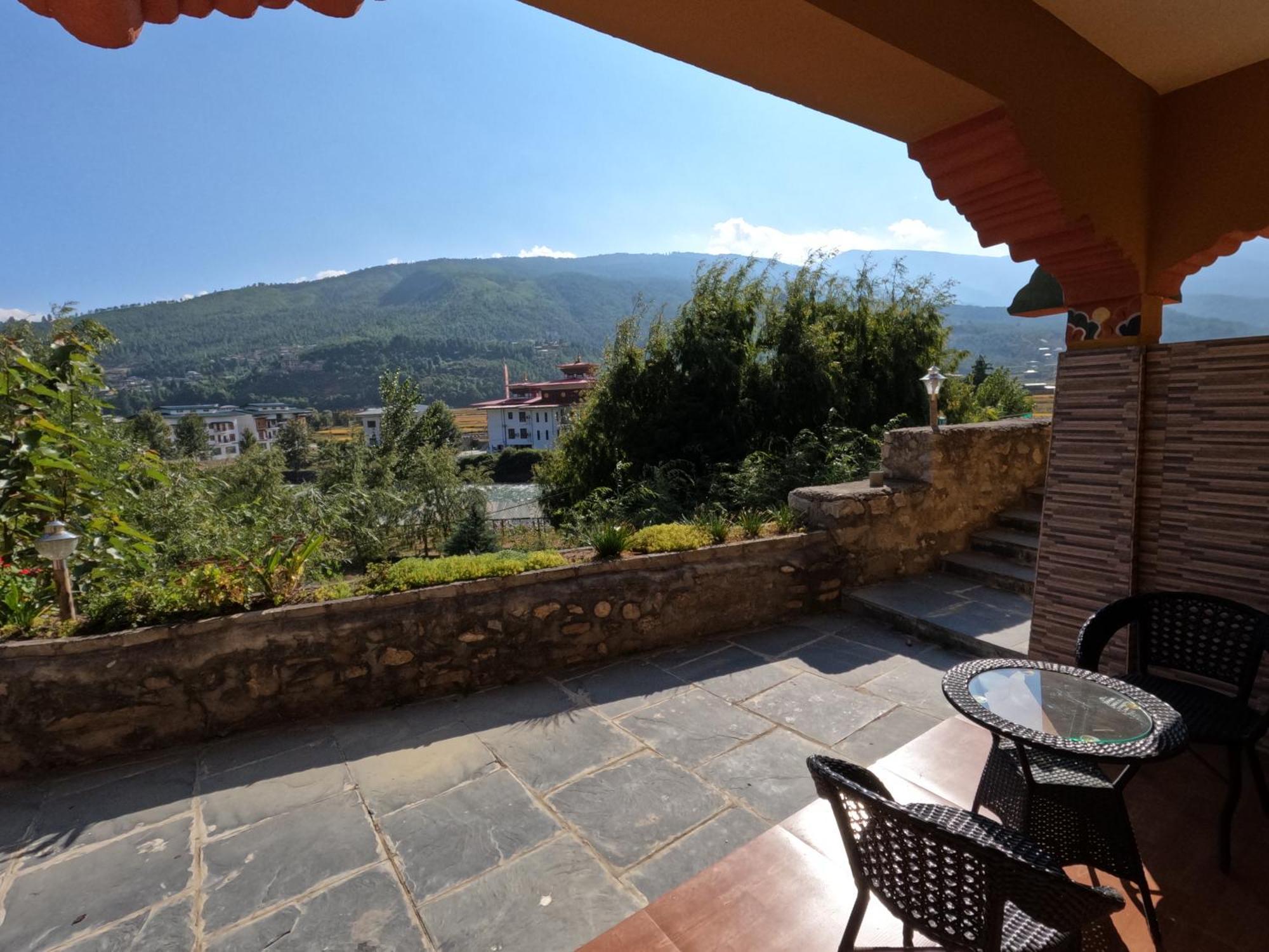 Rema Resort Paro Extérieur photo