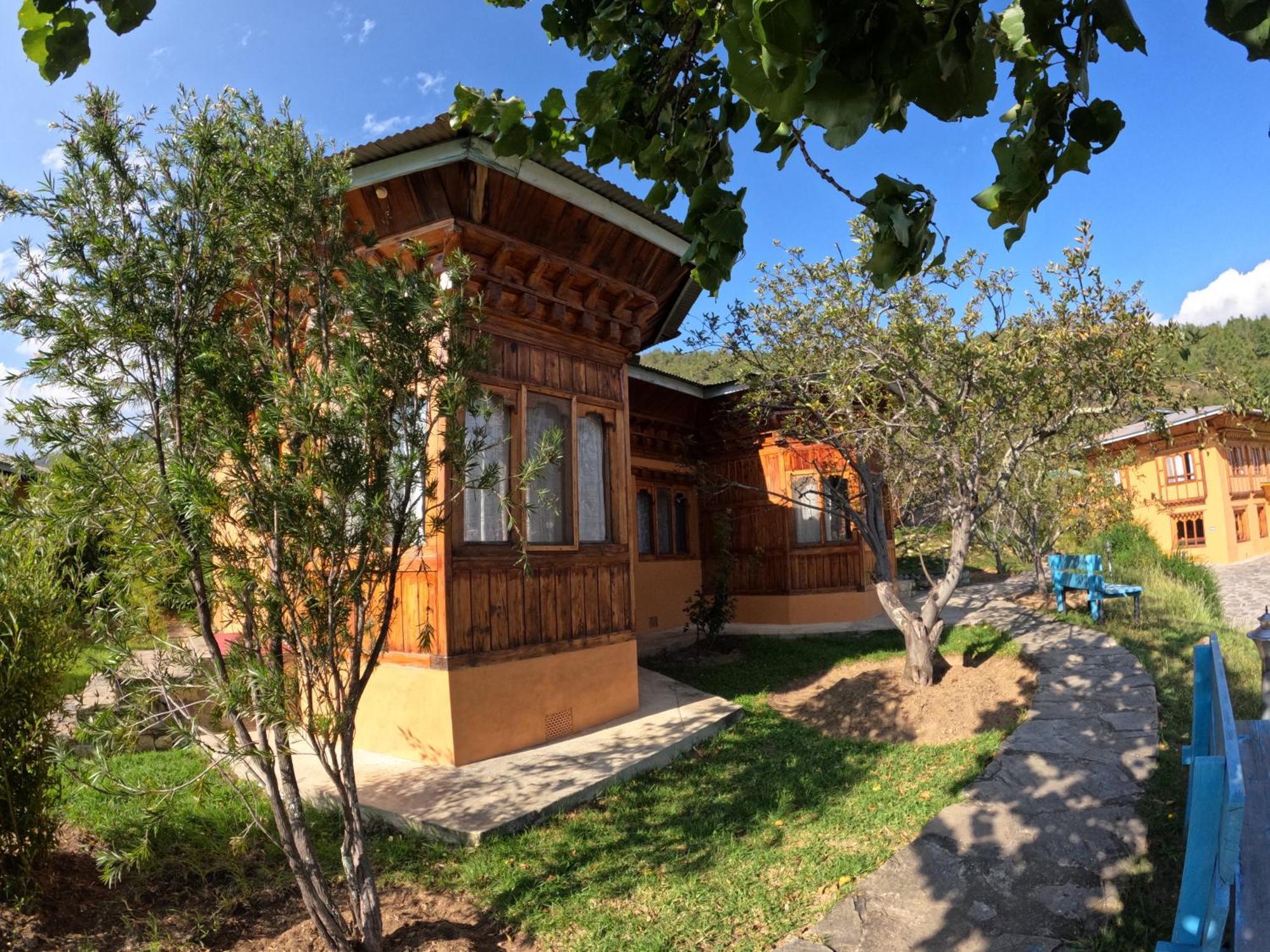 Rema Resort Paro Extérieur photo